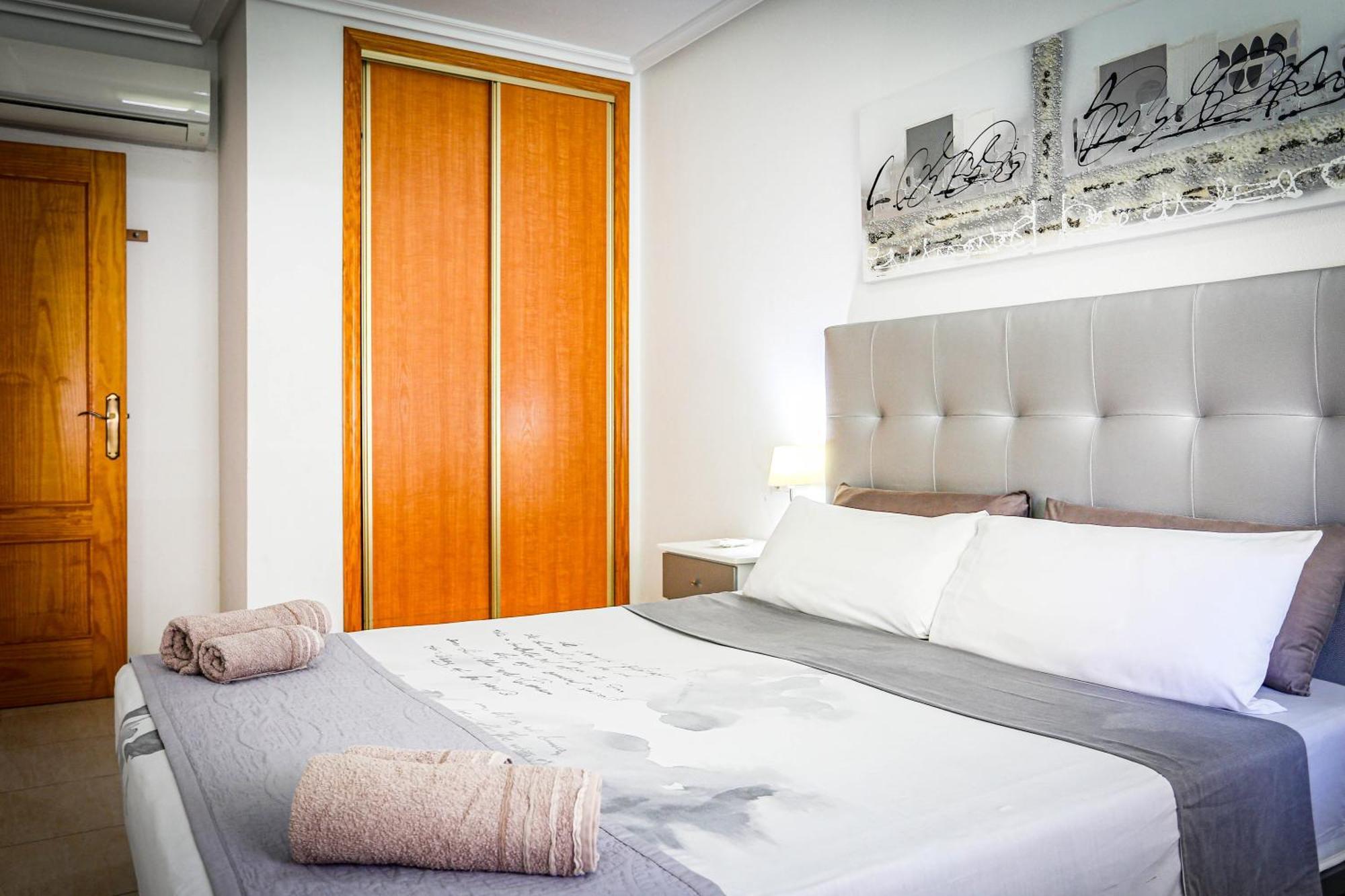 Cabo Roig La Rotonda, Pool, Beach & Comfort كابو رويج المظهر الخارجي الصورة
